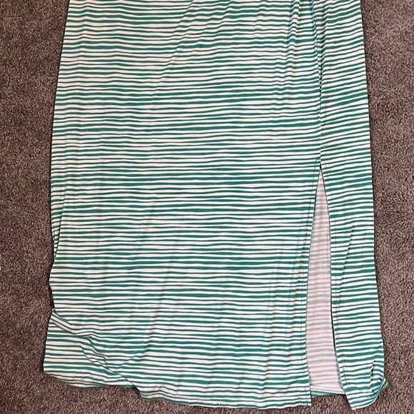 Loft Petites Maxi Skirt Green And White Striped  Size MP (see matching top) - Picture 3 of 4